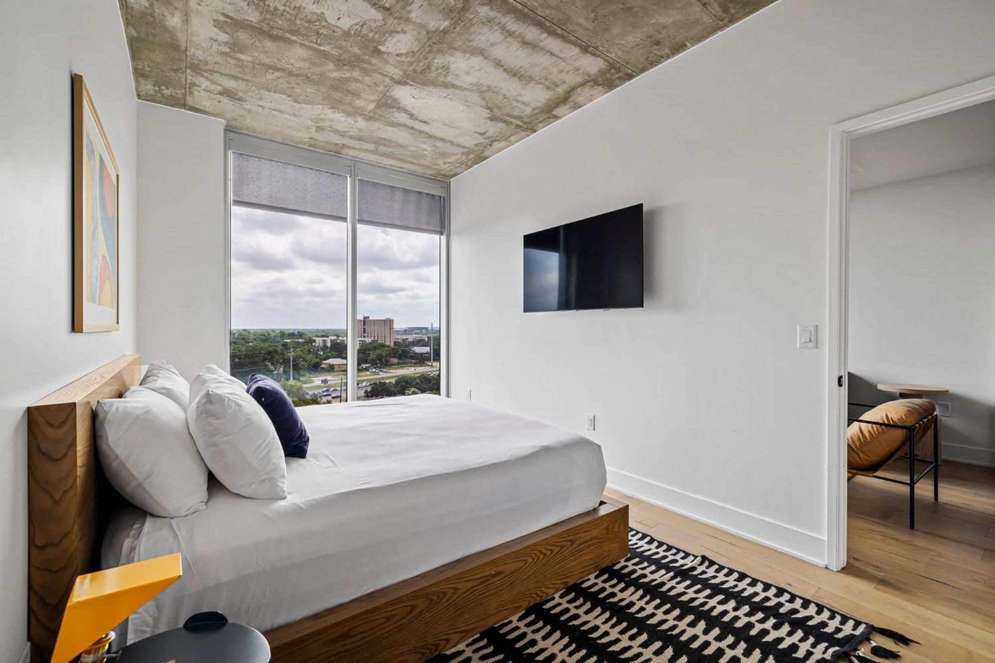 Modern 1Br Condo On Rainey St - Pool & Views Austin Bagian luar foto